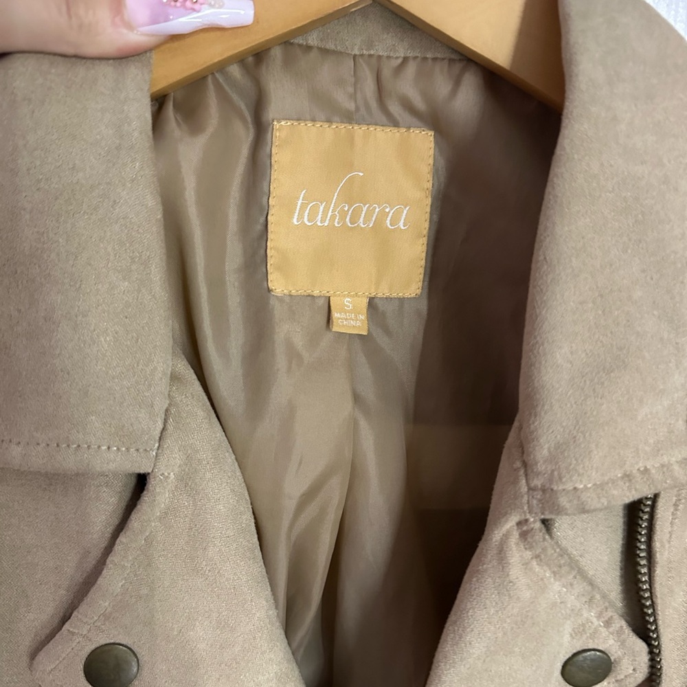 Jacket - Picture 3 of 8